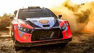 Thiery Neuville, al volante del Hyundai