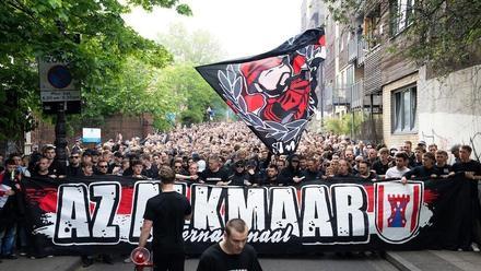 Los hooligans del AZ Alkmaar amenazan Bilbao