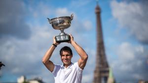 Nadal ya posa con su 14º Roland Garros