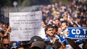 Una imagen de la manifestación de este domingo antes del Tenerife-Sporting