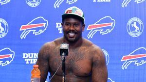 Von Miller, jugador de los Buffalo Bills
