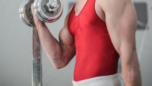 La proteína que toman los famosos para lucir unos brazos fuertes y tonificados en menos de 30 días