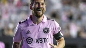 Fort Lauderdale (United States), 25/07/2023.- Inter Miami forward Lionel Messi celebrates a goal during the Soccer Leagues Cup match between Atlanta United FC and Inter Miami CF, in Fort Lauderdale, Florida, USA, 25 July 2023. EFE/EPA/CRISTOBAL HERRERA-ULASHKEVICH